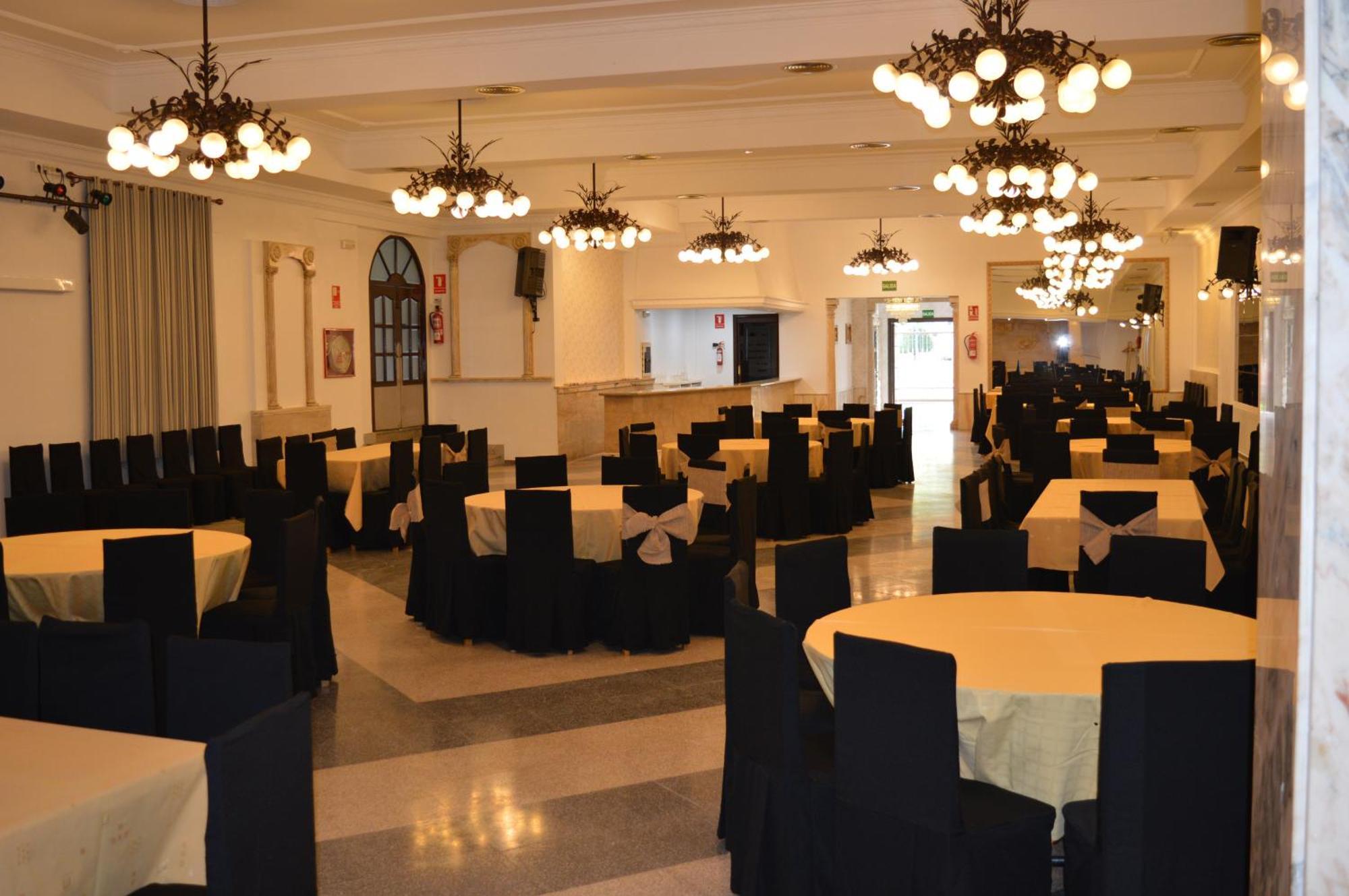 Nuevo Hotel Capitolio Valdepeñas Eksteriør bilde